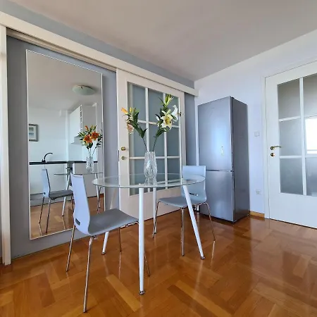 Lucky Pearl Apartman Split
