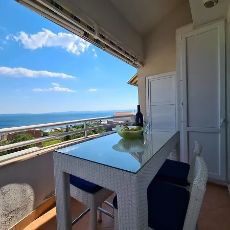Lucky Pearl Apartman *