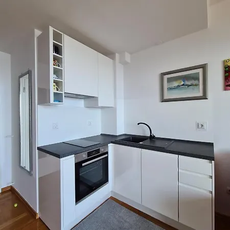 Lucky Pearl سبليت